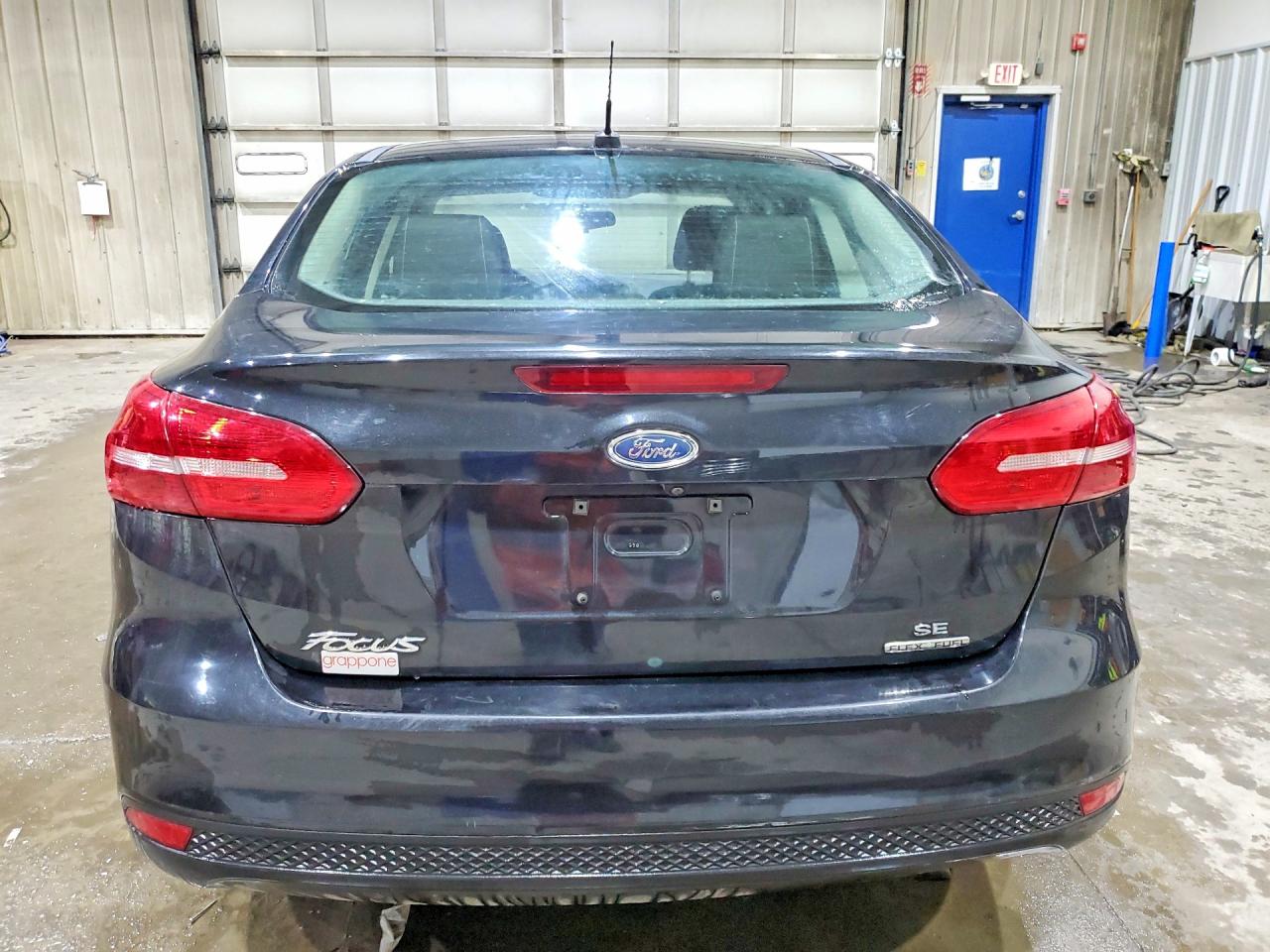 2015 FORD FOCUS SE photo 16