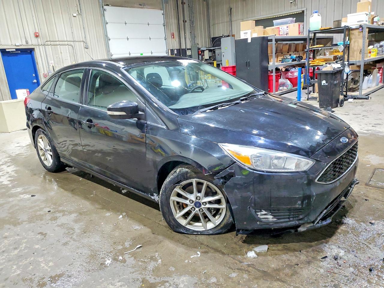 2015 FORD FOCUS SE photo 10