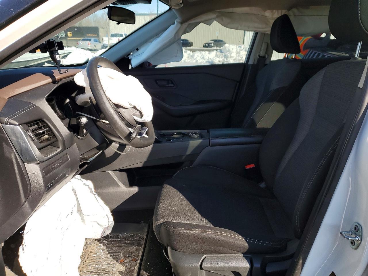 2021 NISSAN ROGUE S photo 7