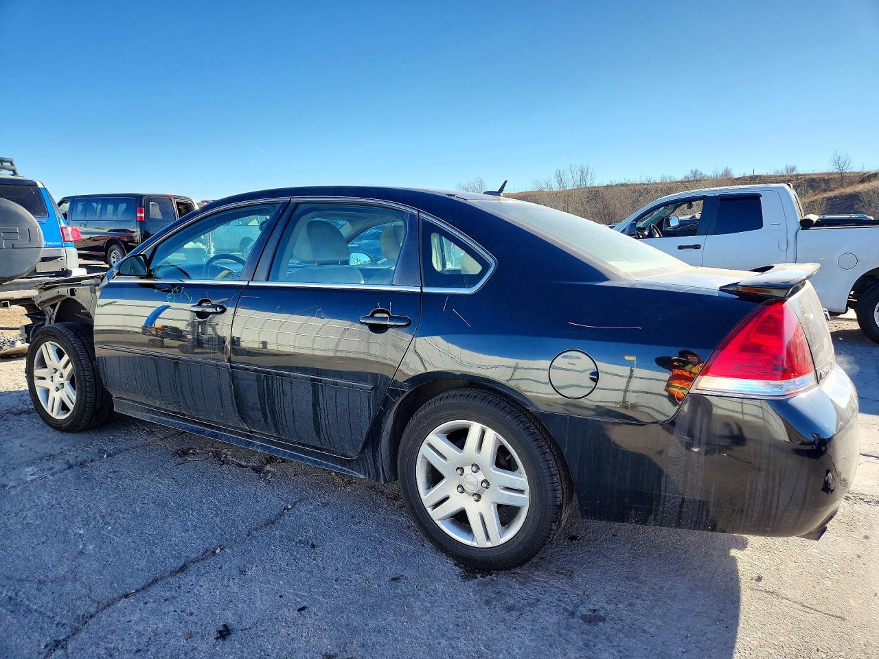 2013 CHEVROLET IMPALA LT photo 2