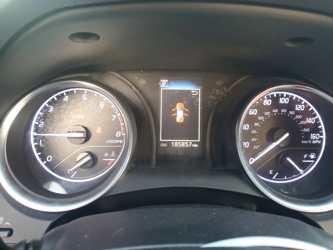 2018 TOYOTA CAMRY LE photo 17