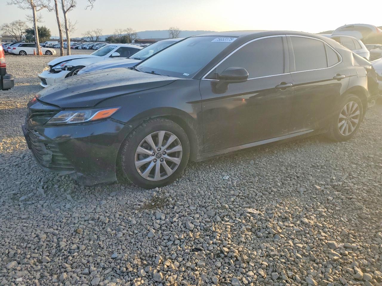 2018 TOYOTA CAMRY