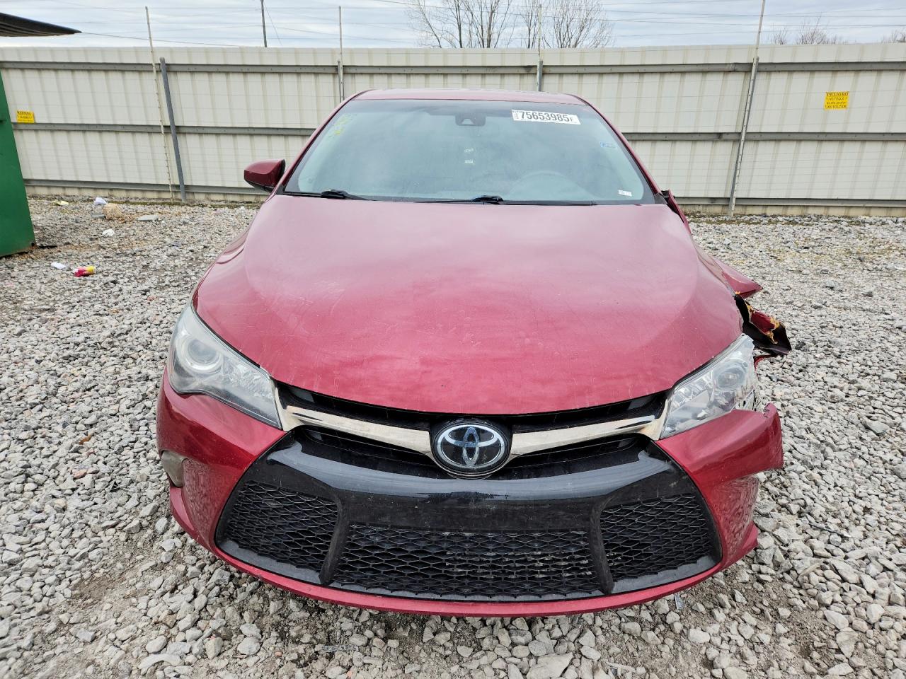 2015 TOYOTA CAMRY photo 9