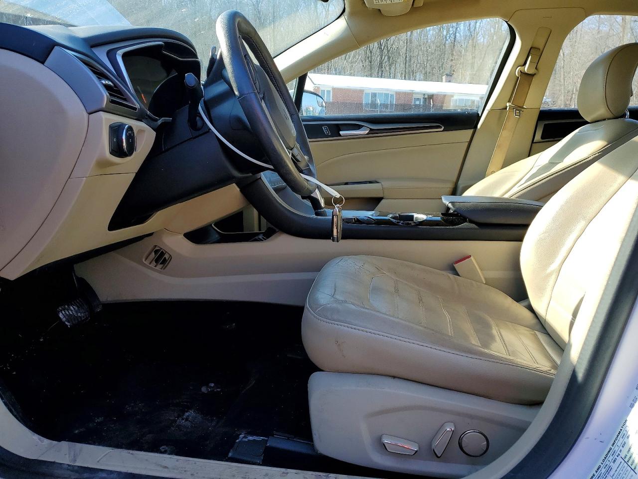 2015 FORD FUSION SE photo 7