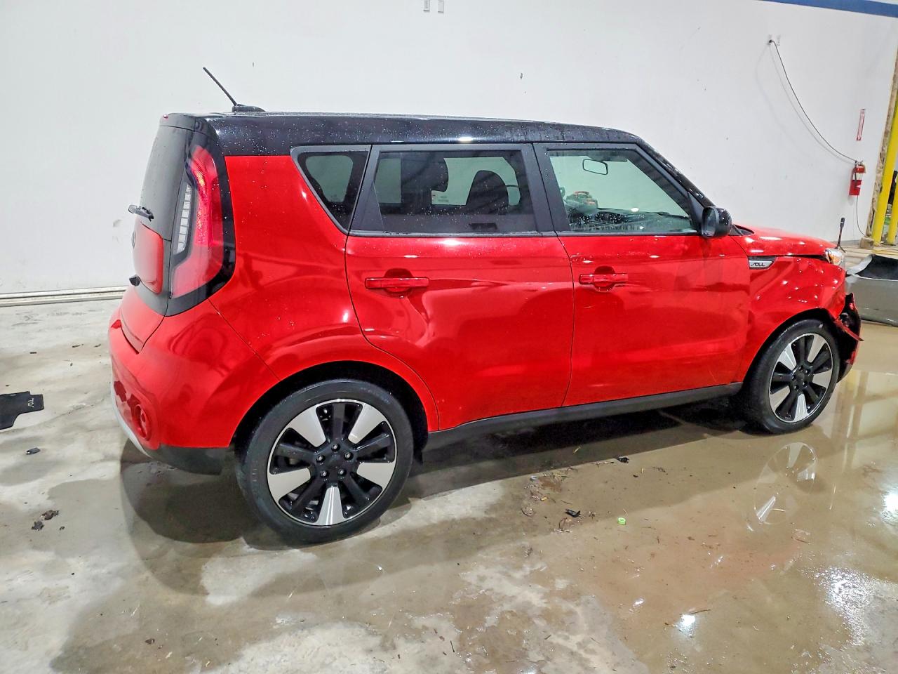 2018 KIA SOUL + photo 3