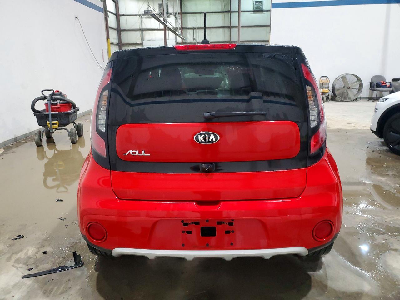 2018 KIA SOUL + photo 6