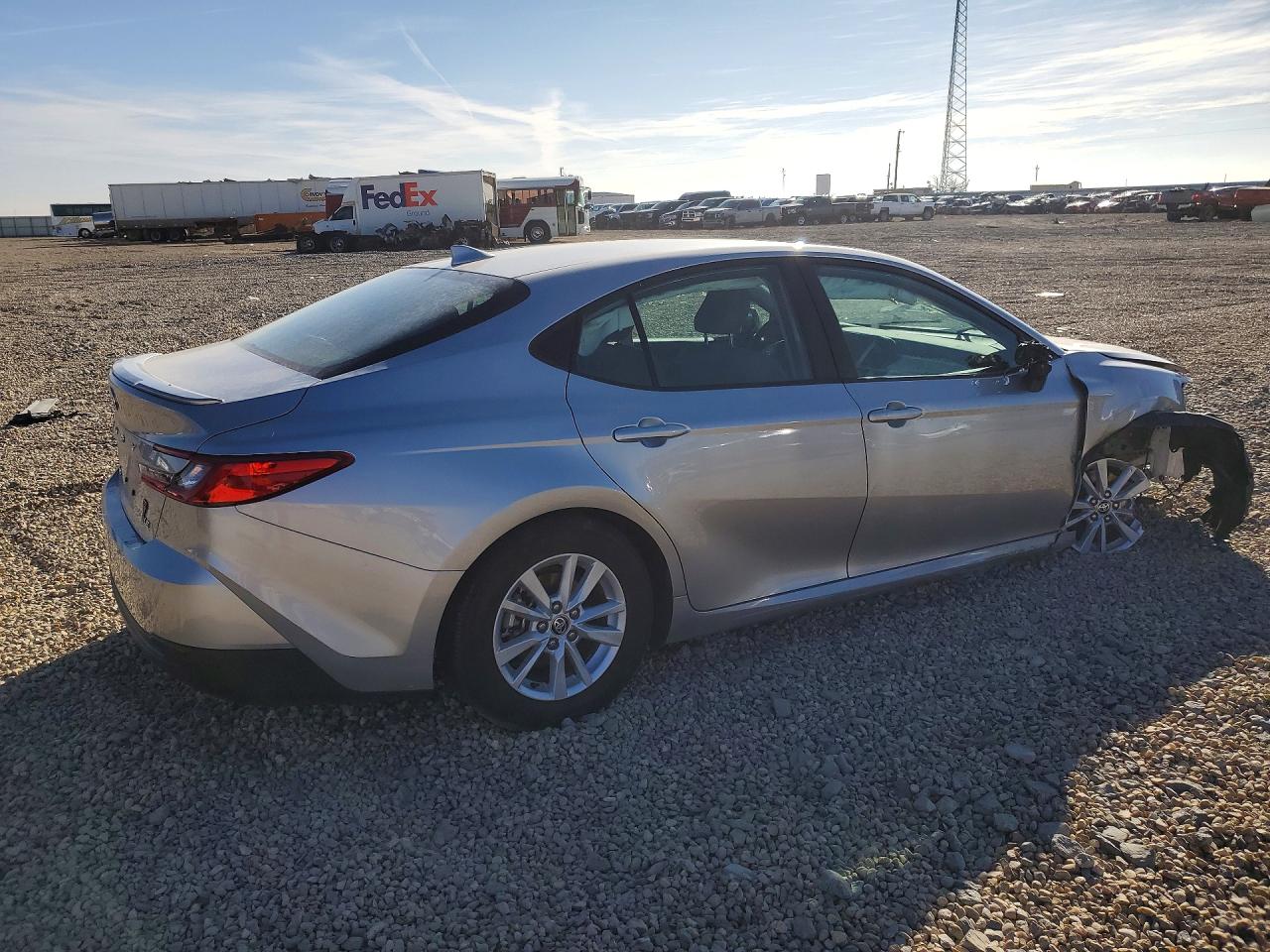 2025 TOYOTA CAMRY LE photo 3