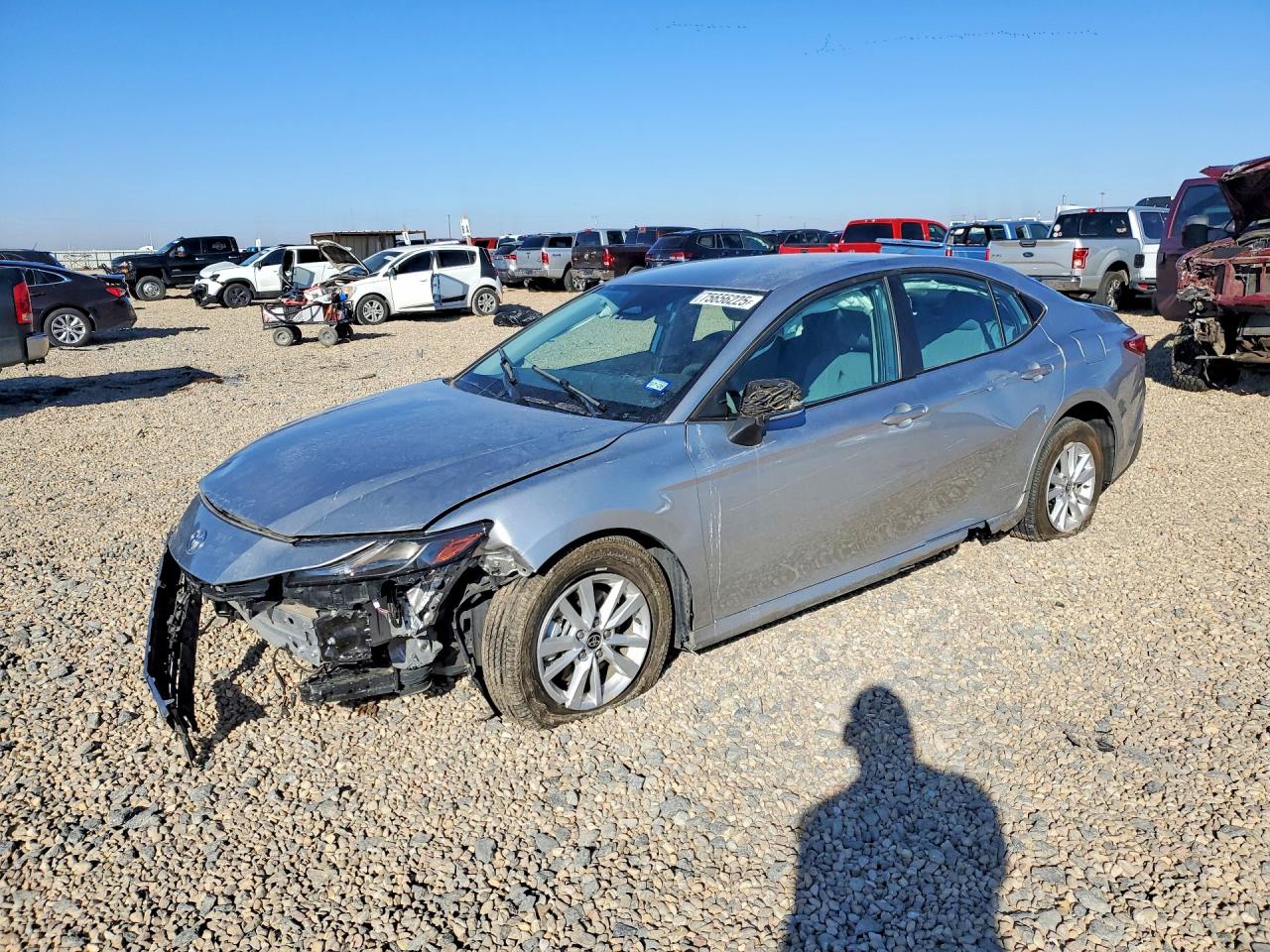 2025 TOYOTA CAMRY