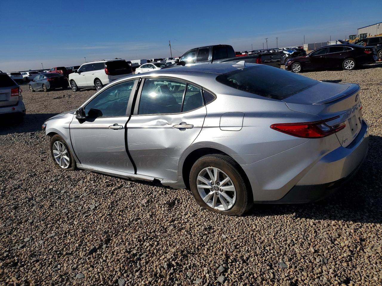 2025 TOYOTA CAMRY LE photo 2