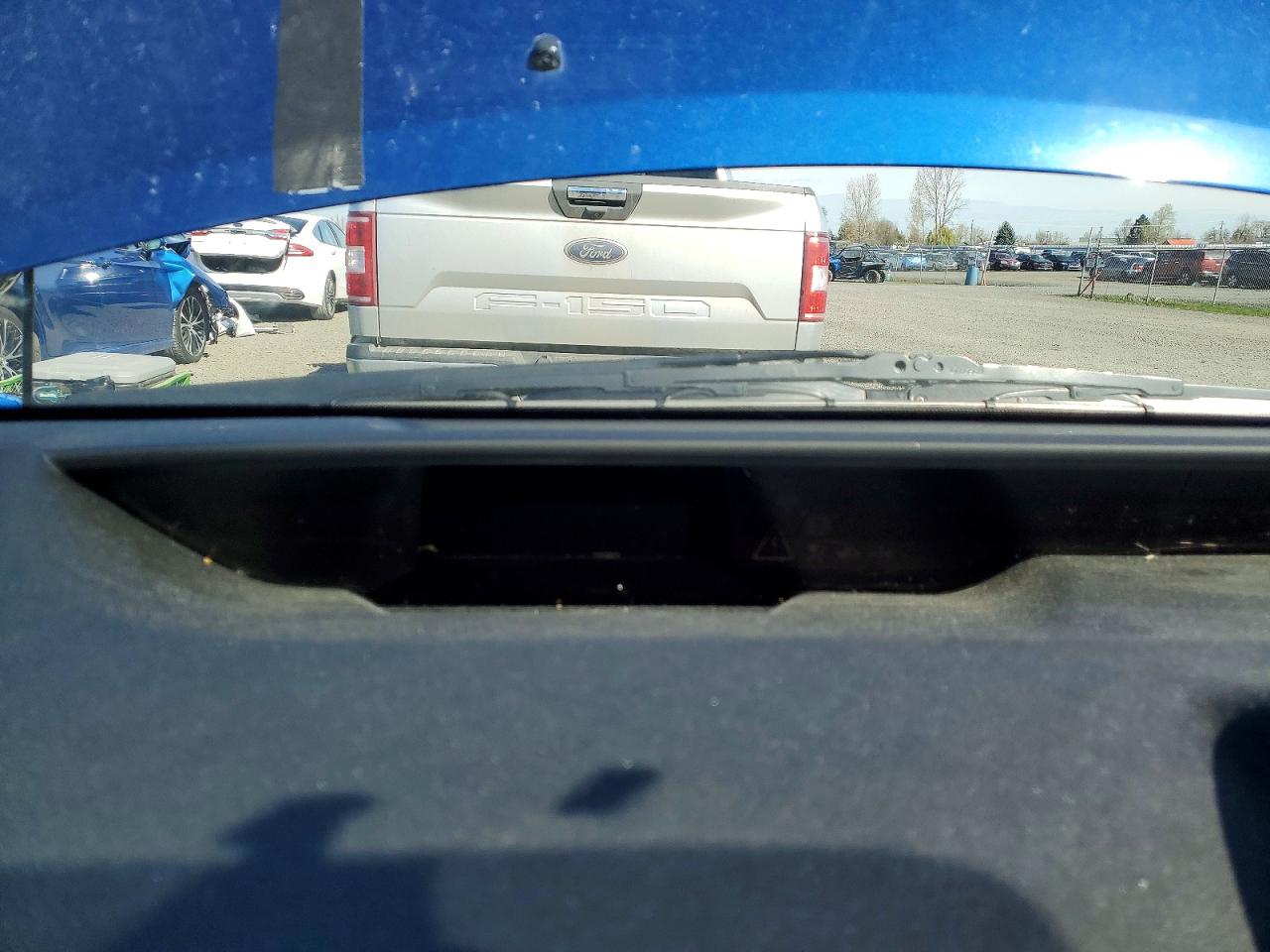 2008 TOYOTA PRIUS BASE photo 17