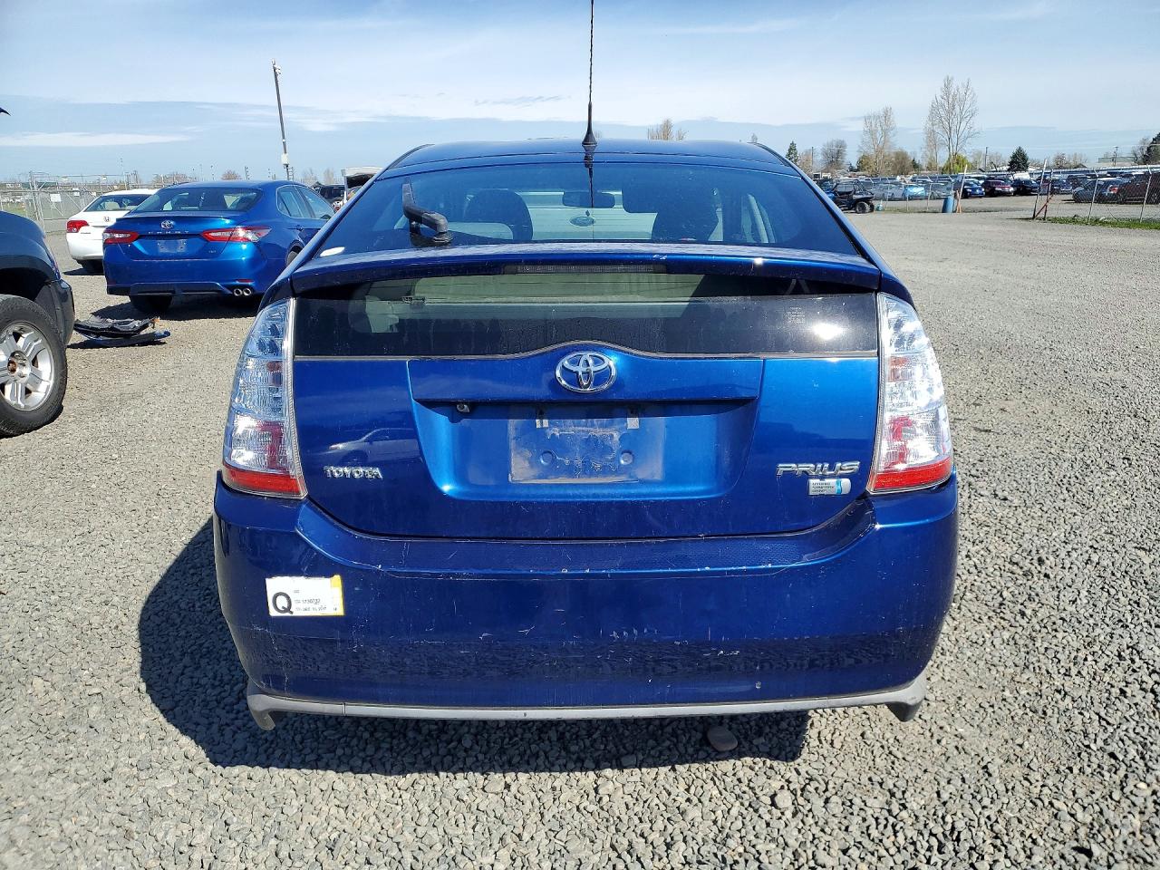 2008 TOYOTA PRIUS BASE photo 11