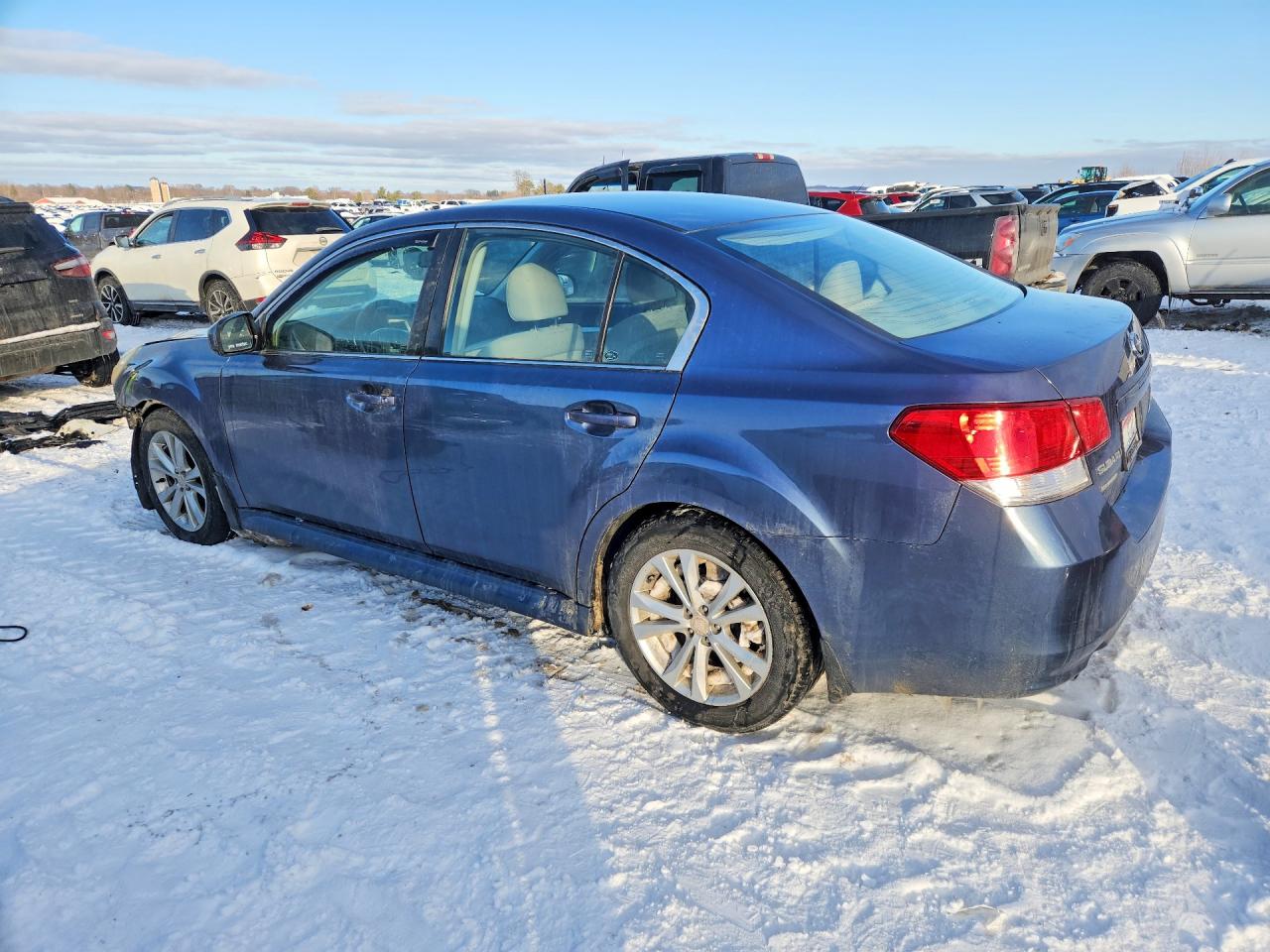 2013 SUBARU LEGACY 2.5I PREMIUM photo 4