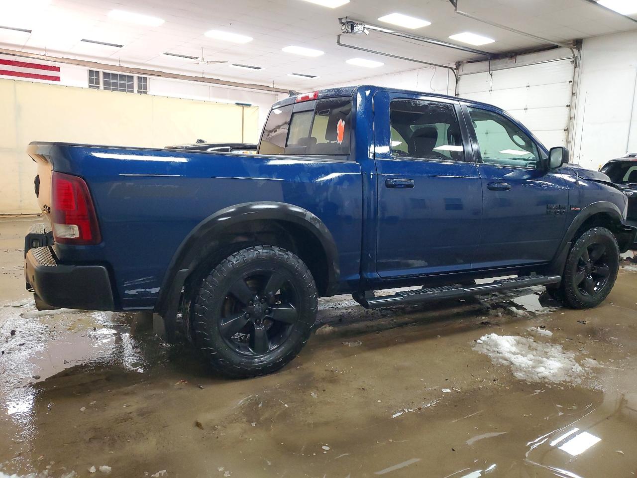 2019 RAM 1500 CLASSIC SLT photo 5