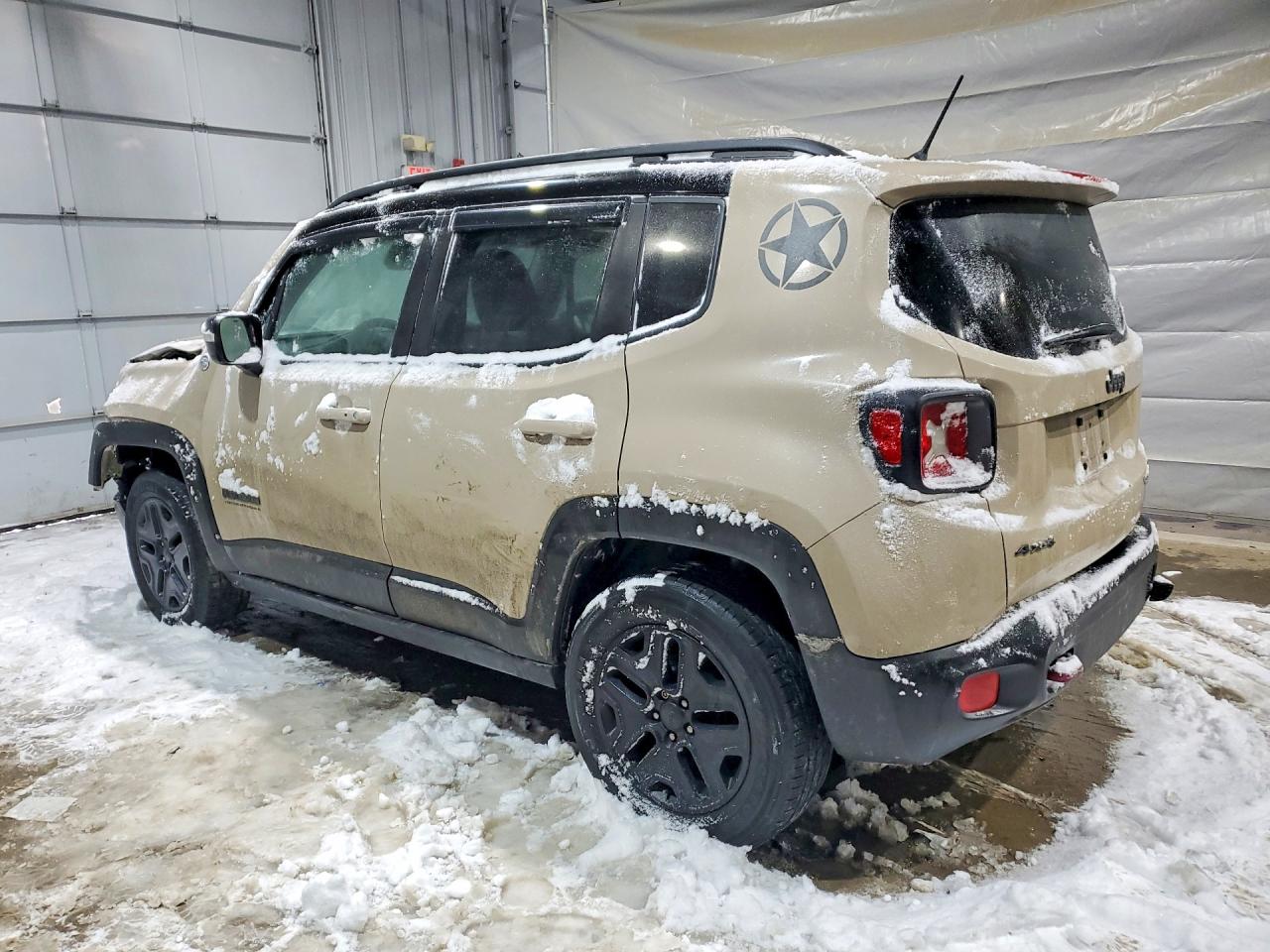 2017 JEEP RENEGADE TRAILHAWK photo 3