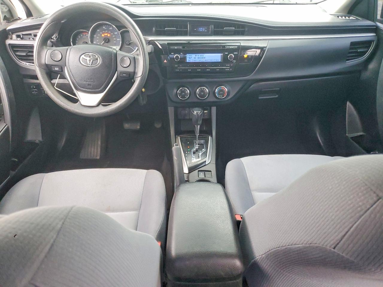 2014 TOYOTA COROLLA L photo 8