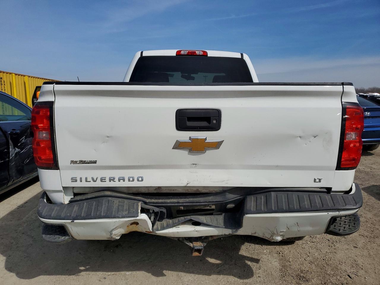 2016 CHEVROLET SILVERADO K1500 LT photo 16