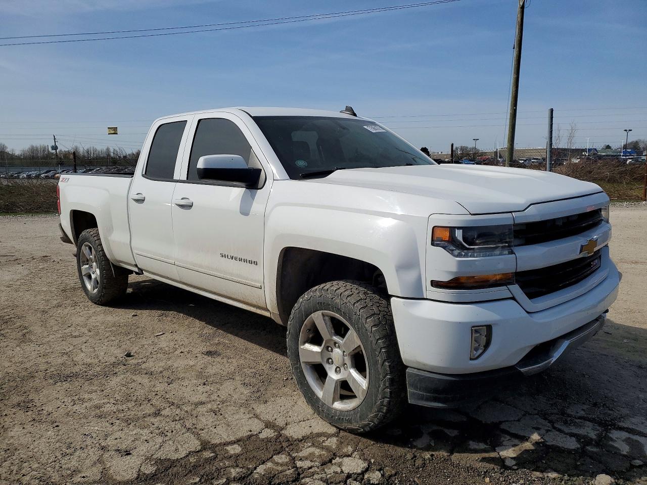 2016 CHEVROLET SILVERADO K1500 LT photo 10