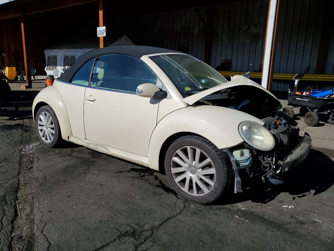 2008 VOLKSWAGEN NEW BEETLE CONVERTIBLE SE photo 10