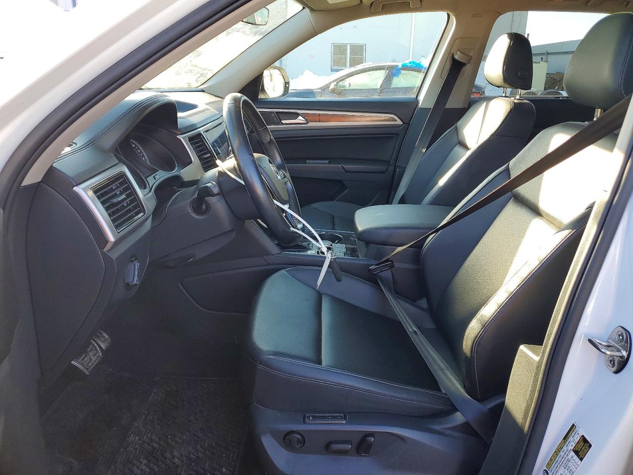 2018 VOLKSWAGEN ATLAS SEL photo 7