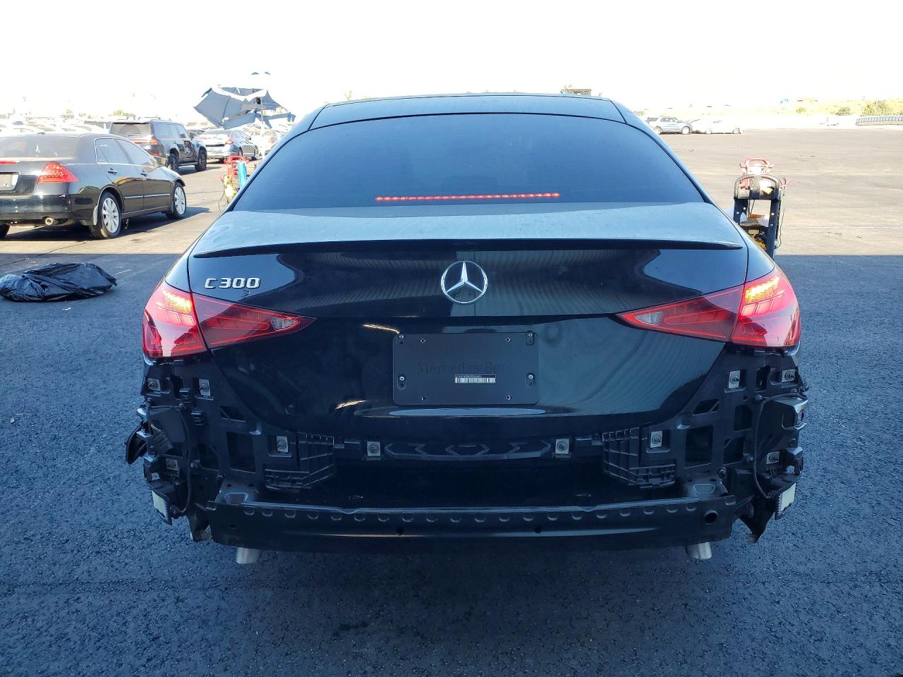 2025 MERCEDES-BENZ C 300 photo 6