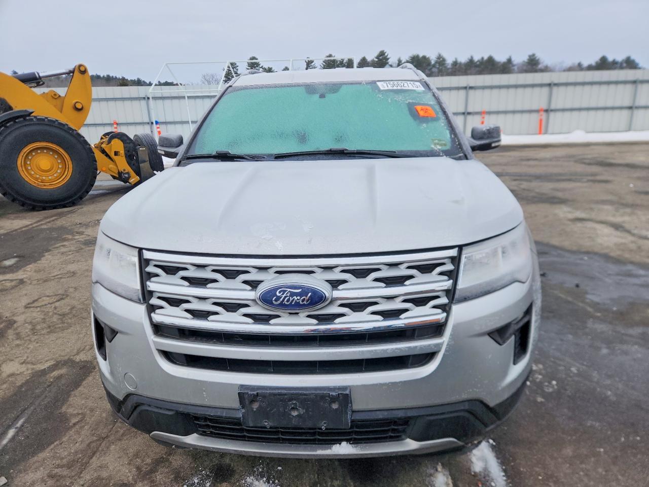 2018 FORD EXPLORER XLT photo 5