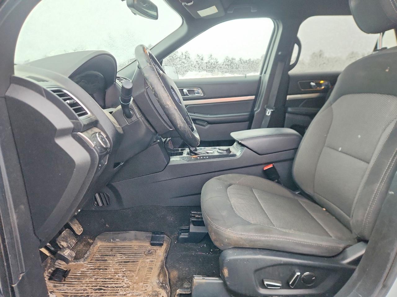 2018 FORD EXPLORER XLT photo 7