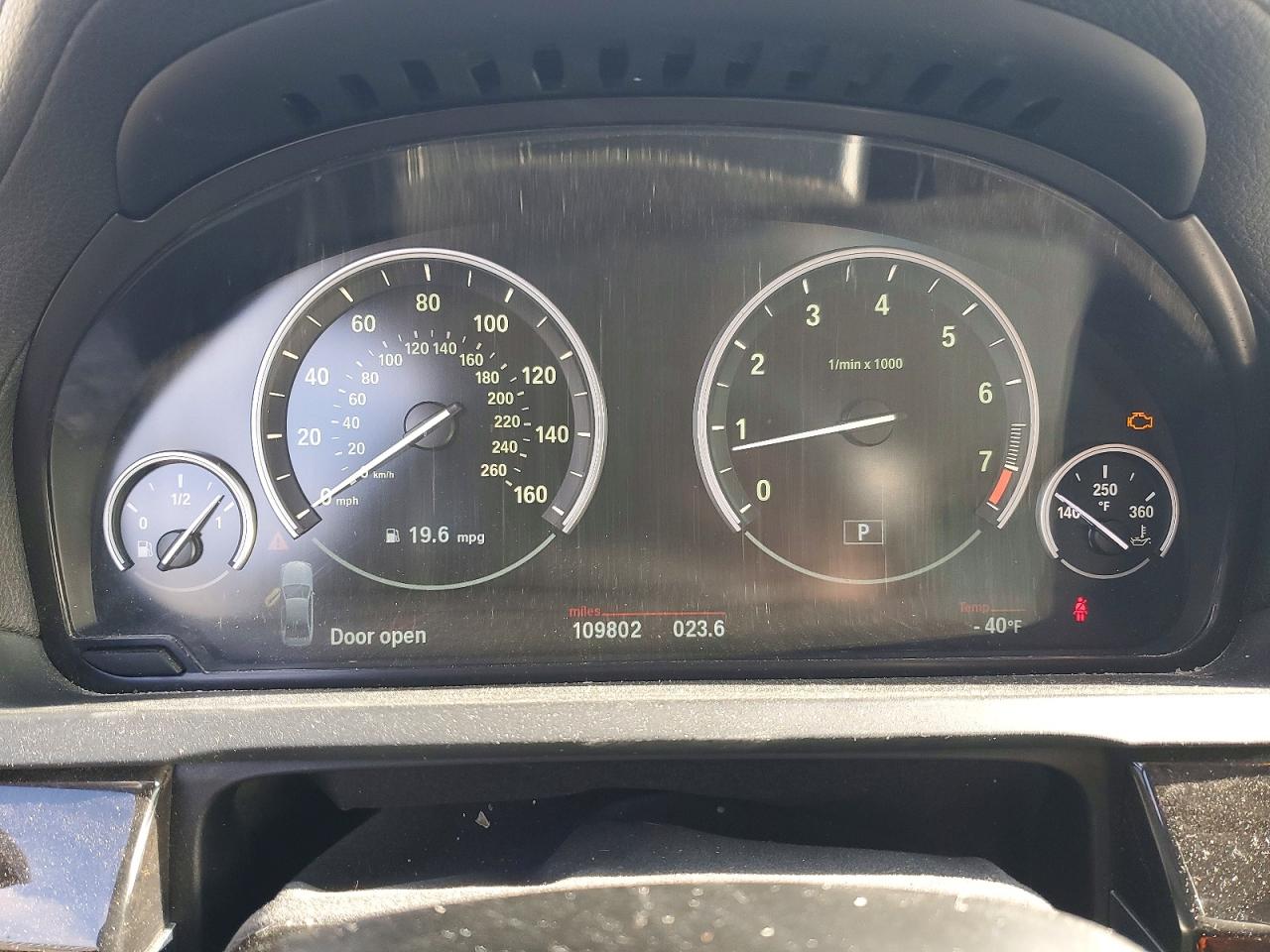 2012 BMW 750 LXI photo 25