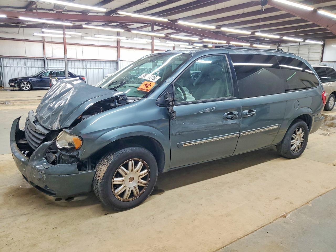 2006 CHRYSLER TOWN & COUNTRY