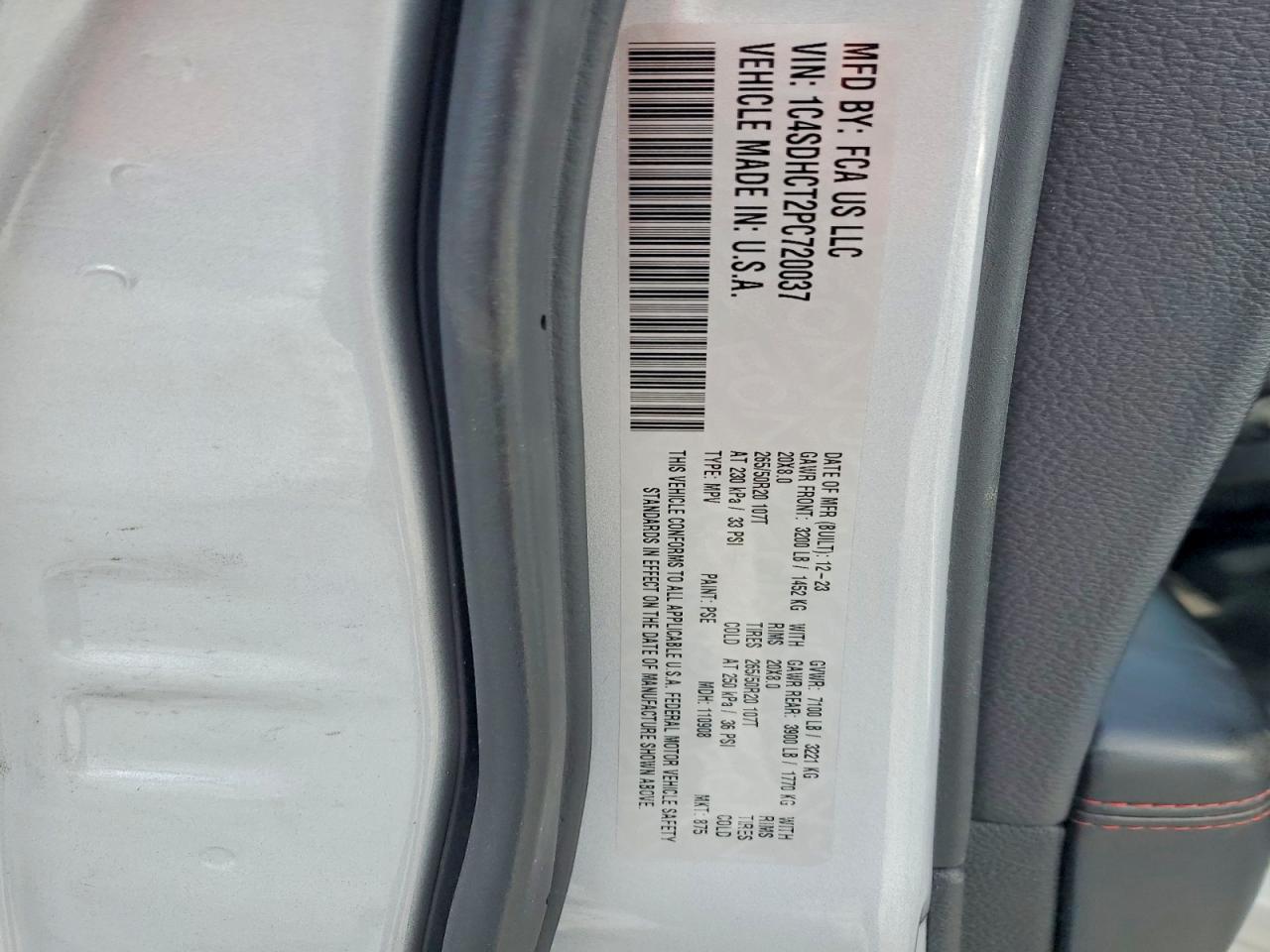 2023 DODGE DURANGO R/T photo 27