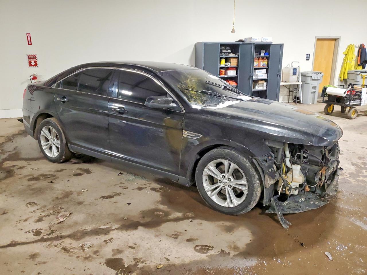 2015 FORD TAURUS SEL photo 10
