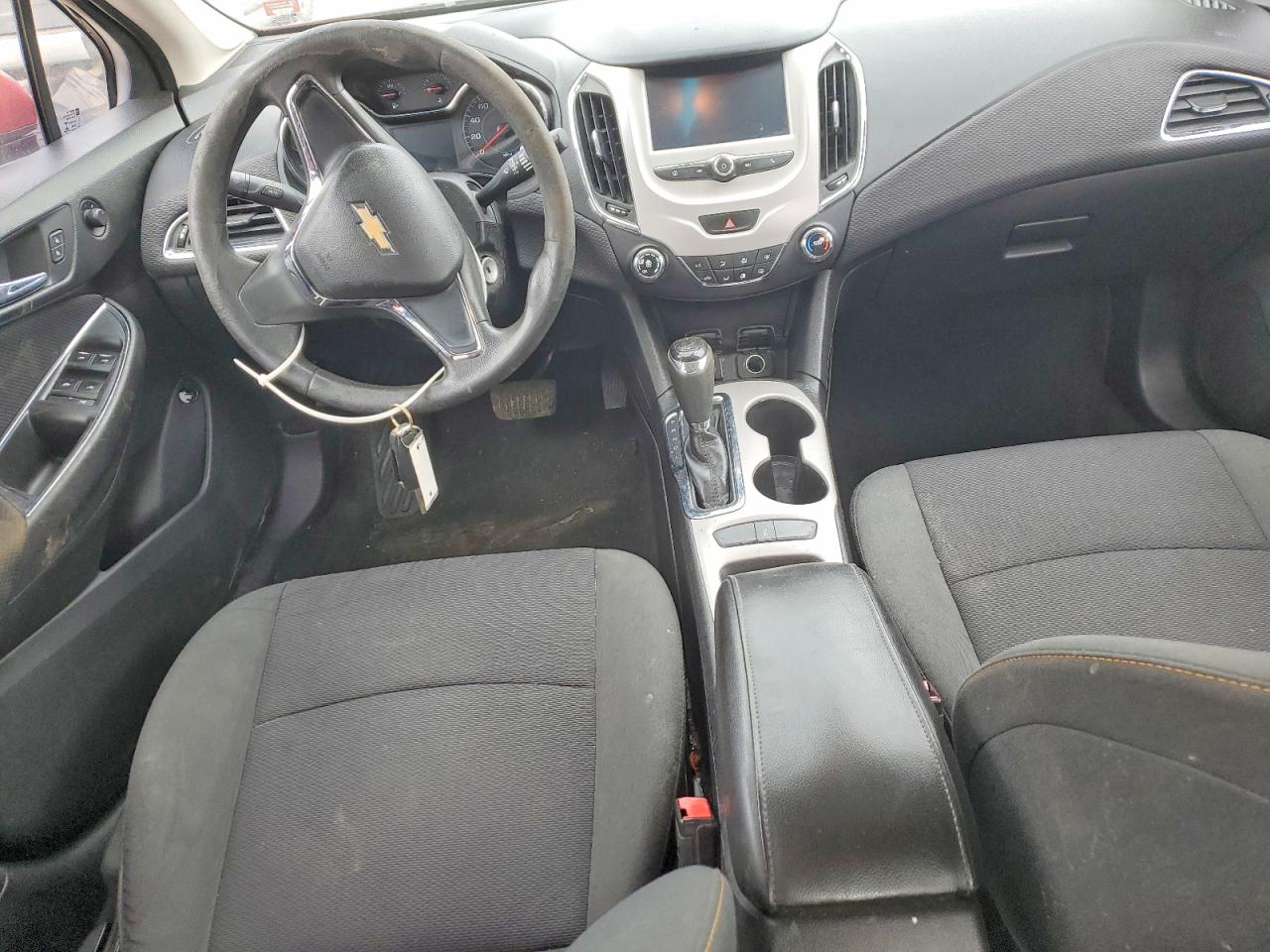 2017 CHEVROLET CRUZE LS photo 15