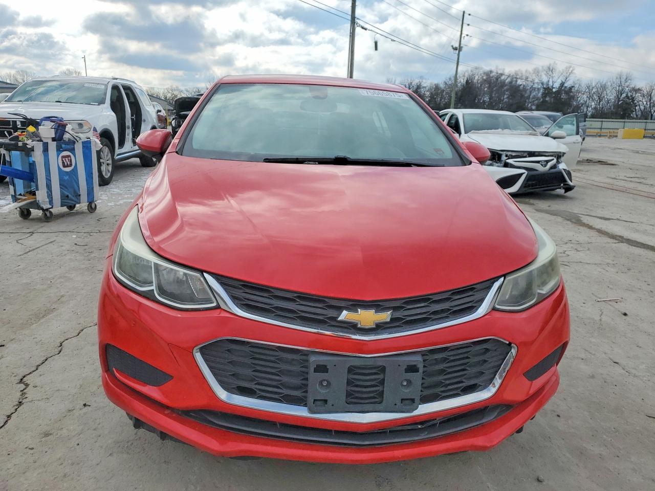 2017 CHEVROLET CRUZE LS photo 9