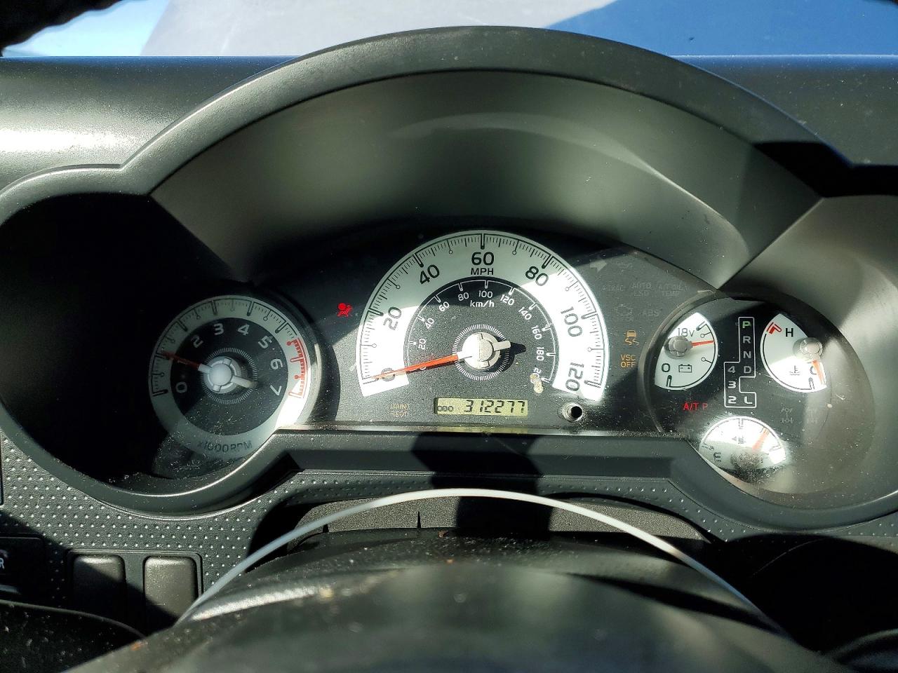 2007 TOYOTA FJ CRUISER photo 9
