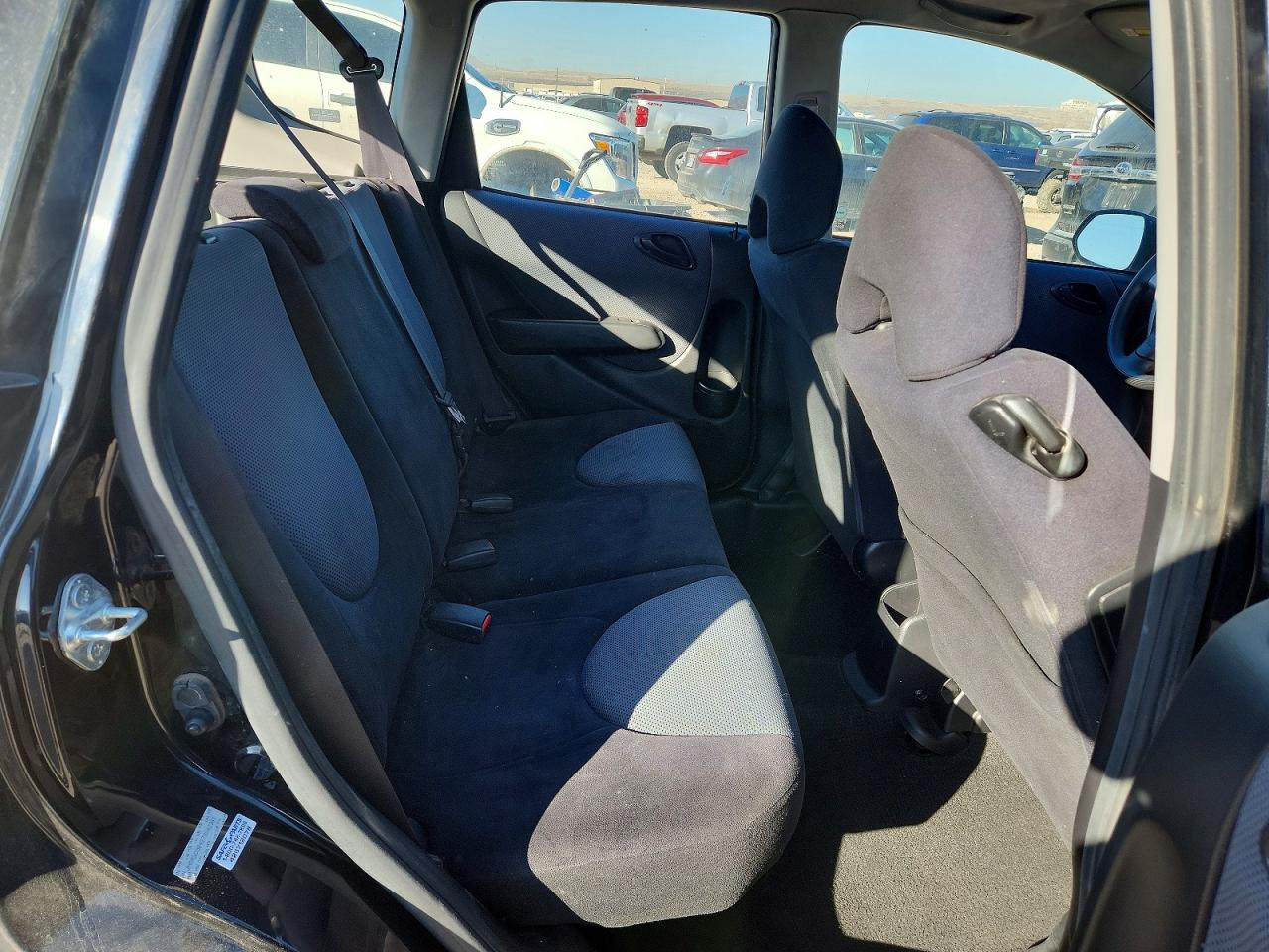 2007 HONDA FIT photo 28