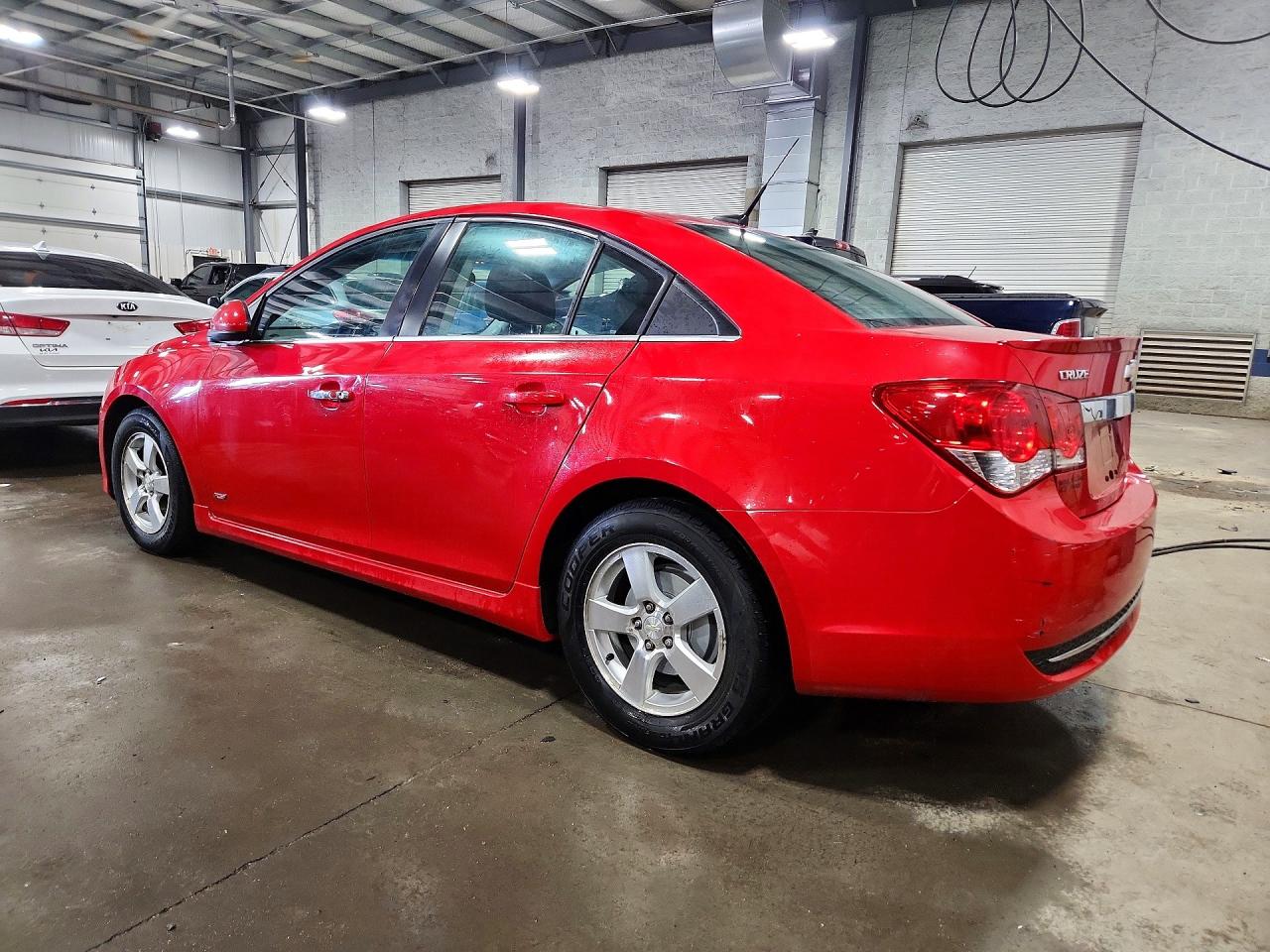 2013 CHEVROLET CRUZE LT photo 2