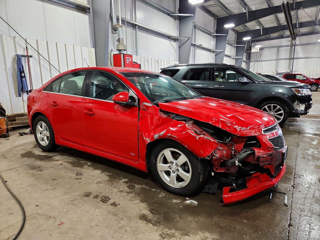 2013 CHEVROLET CRUZE LT photo 4