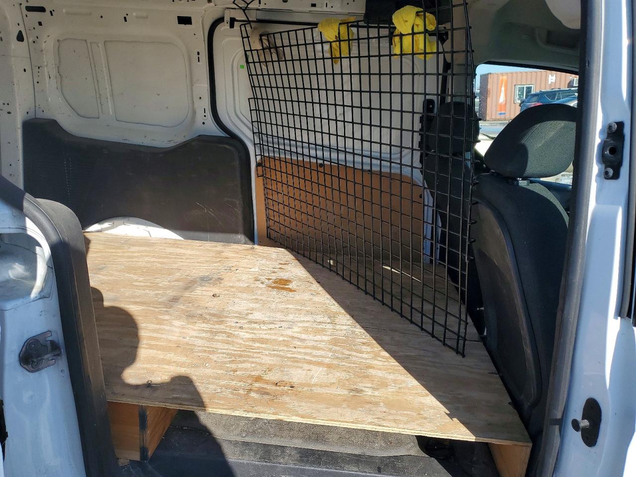2015 FORD TRANSIT CONNECT DELIVERY VAN photo 21