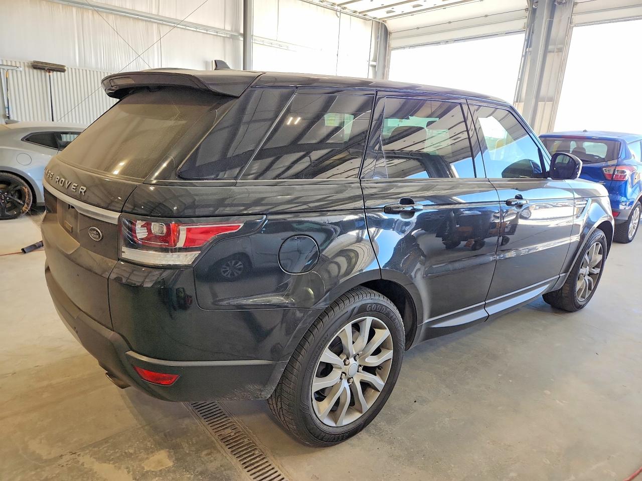 2016 LAND ROVER RANGE ROVER SPORT HSE photo 5