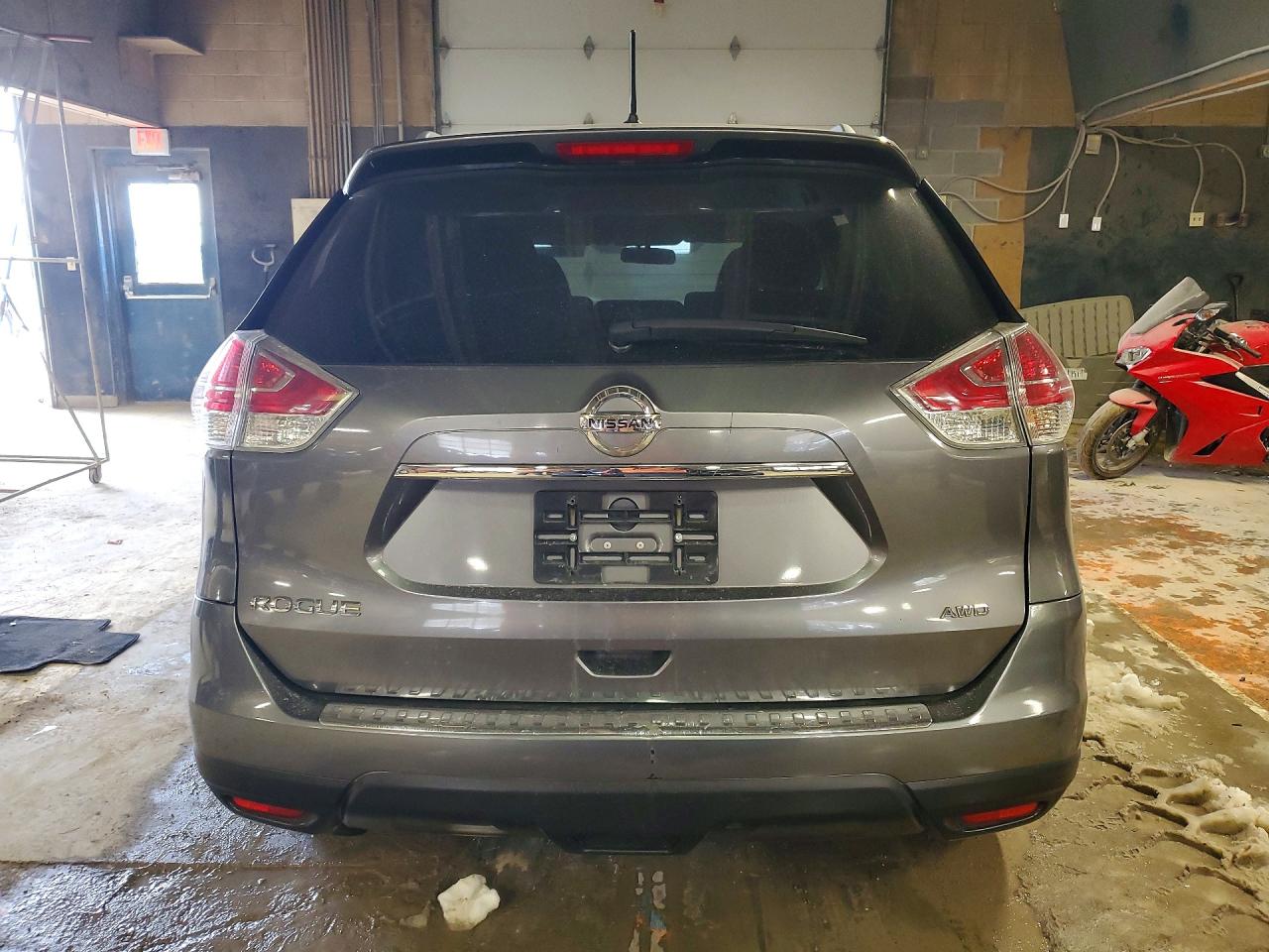 2016 NISSAN ROGUE S photo 6