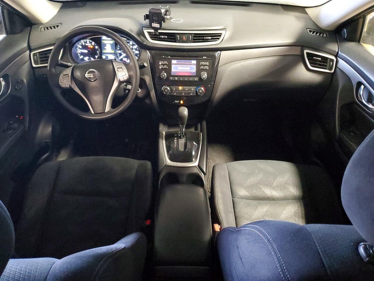 2016 NISSAN ROGUE S photo 8