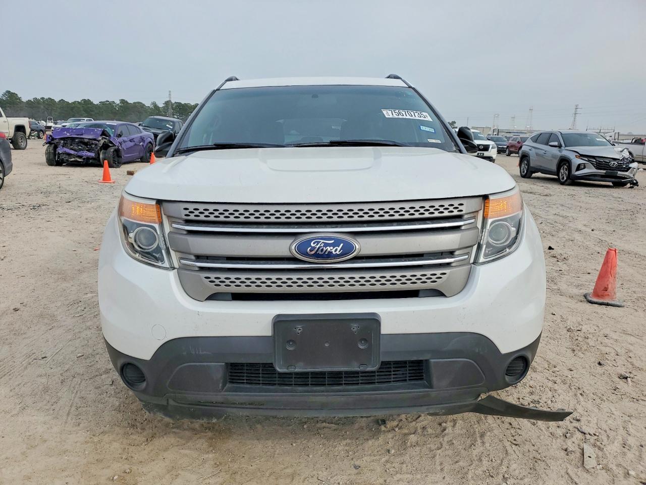 2014 FORD EXPLORER photo 13