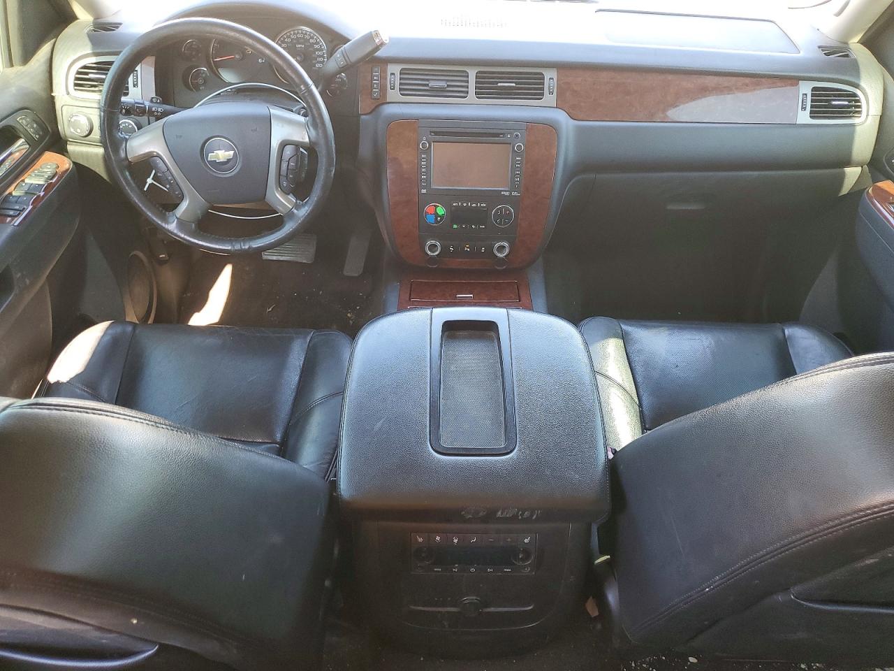 2013 CHEVROLET TAHOE K1500 LTZ photo 22