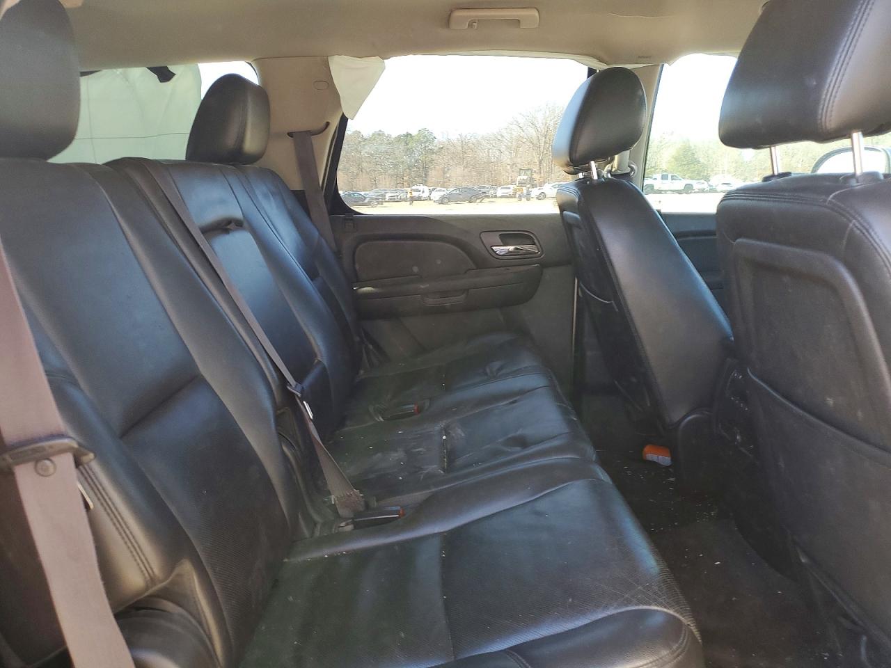 2013 CHEVROLET TAHOE K1500 LTZ photo 31