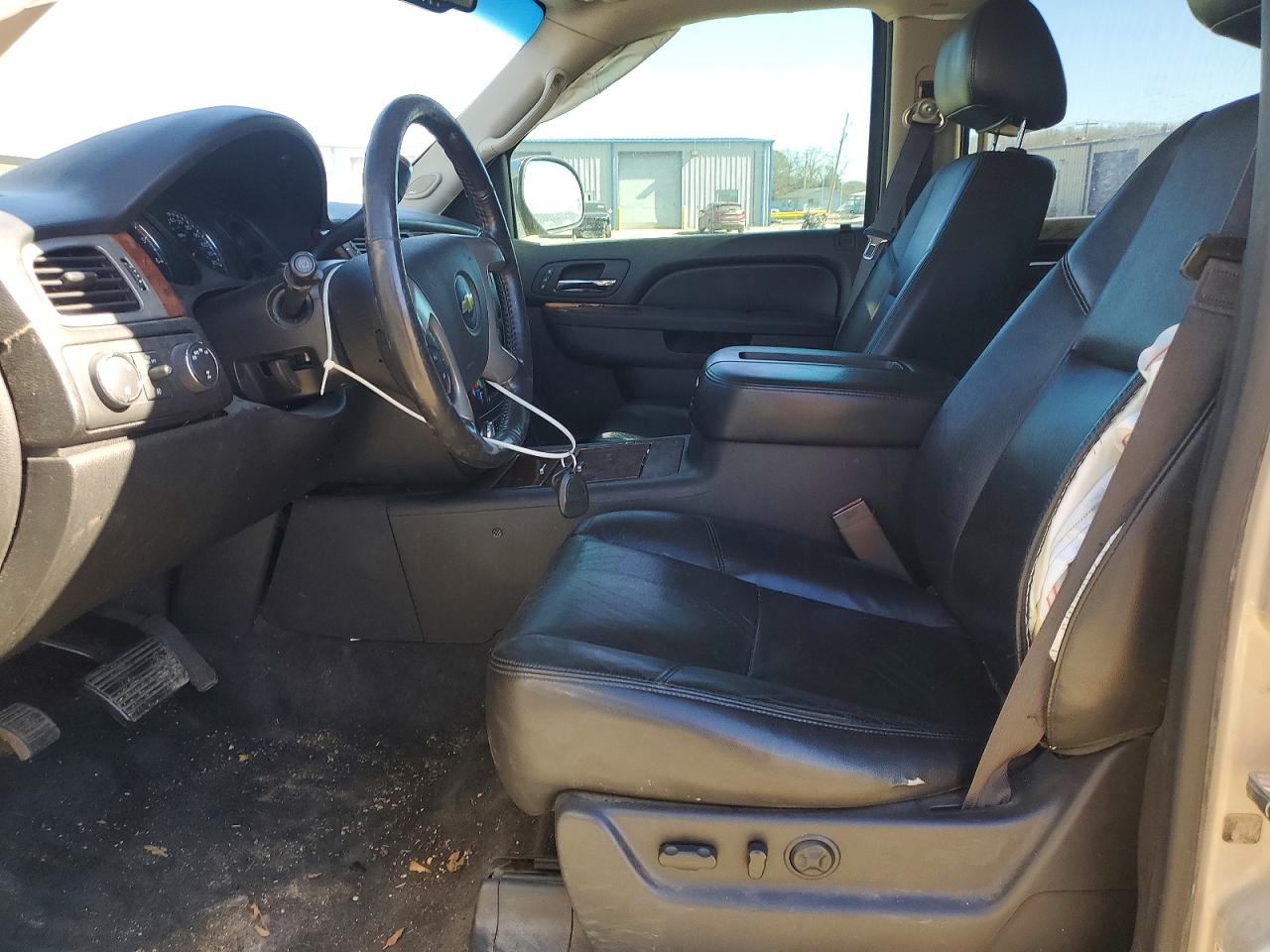 2013 CHEVROLET TAHOE K1500 LTZ photo 19
