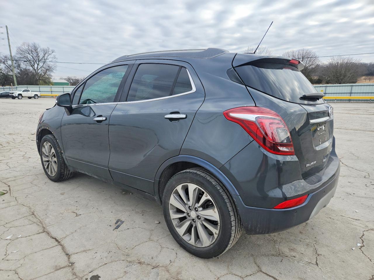 2017 BUICK ENCORE PREMIUM photo 3