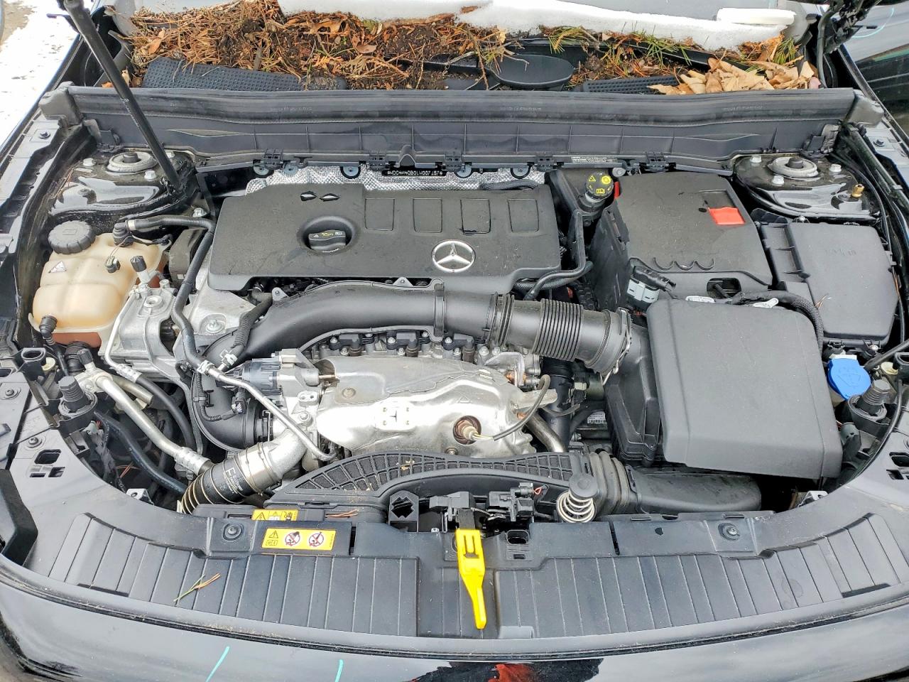 2020 MERCEDES-BENZ GLB 250 photo 23
