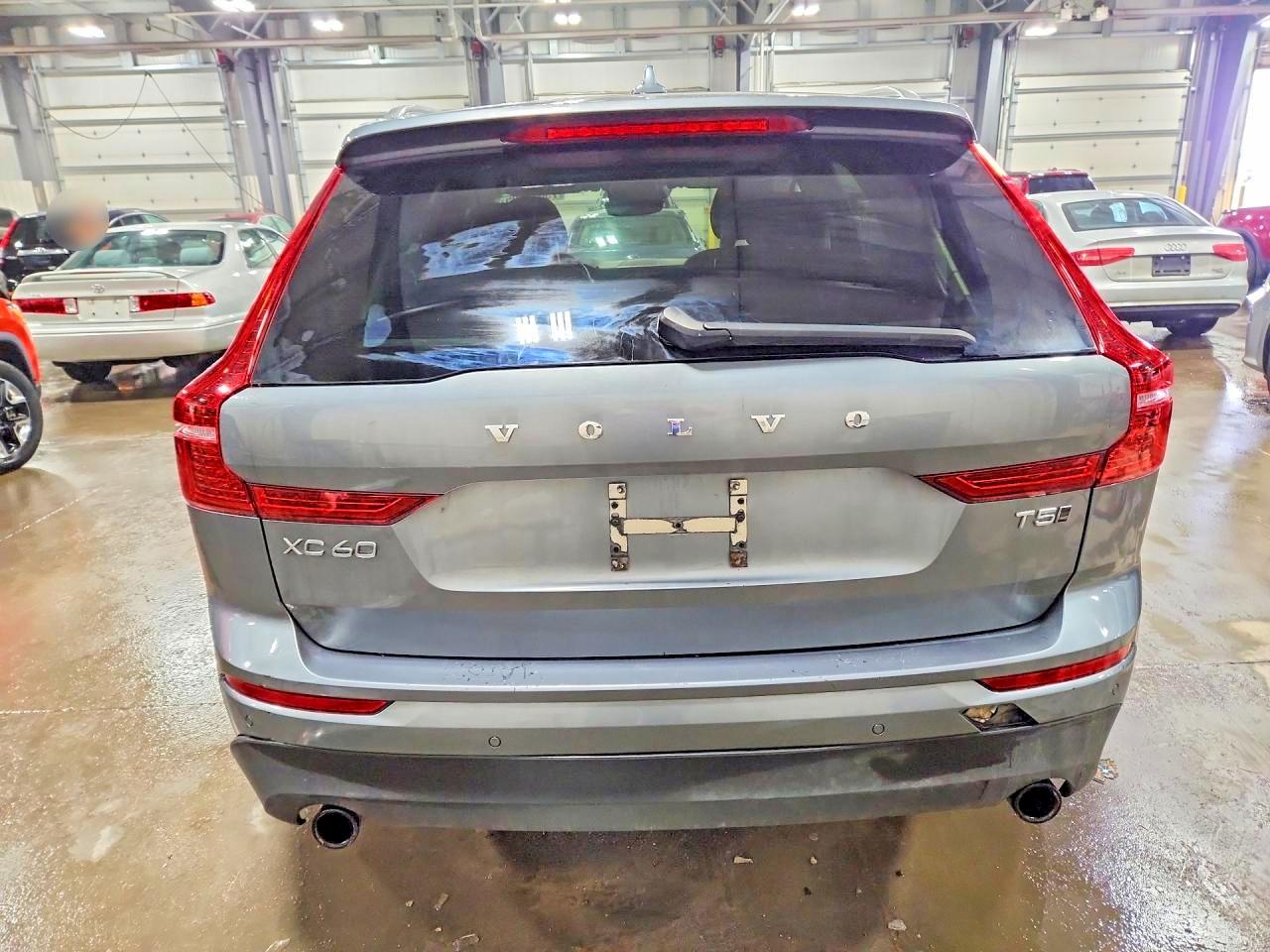 2019 VOLVO XC60 T5 photo 11