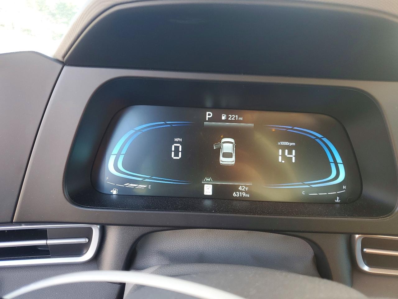 2025 HYUNDAI ELANTRA SEL SPORT photo 25