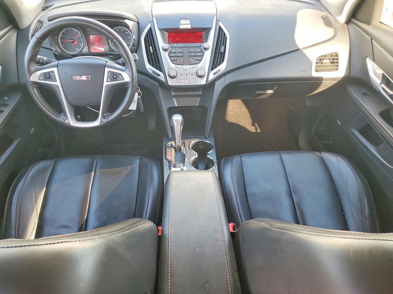 2011 GMC TERRAIN SLT photo 15