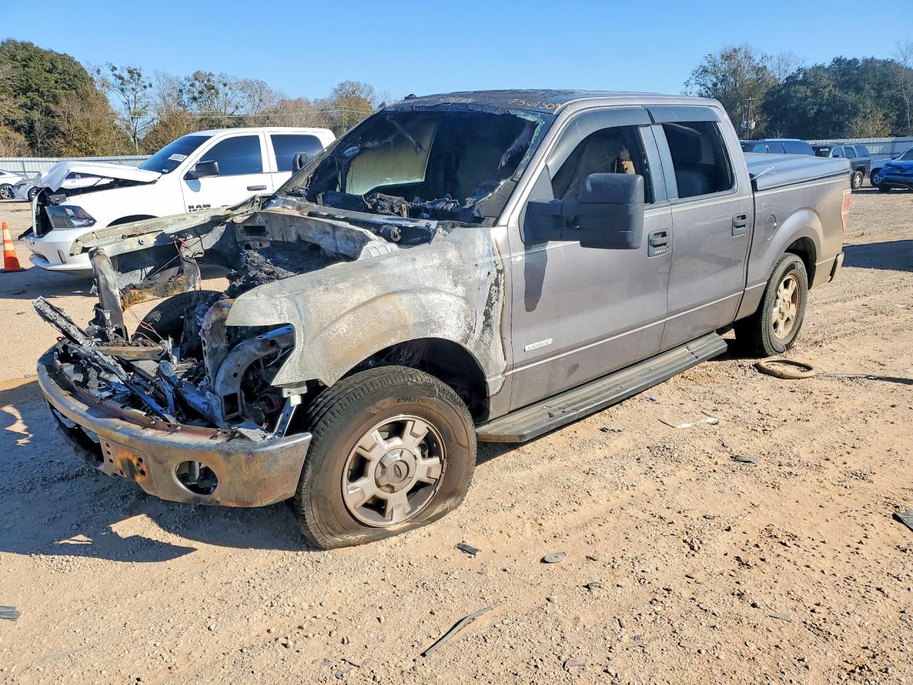2014 FORD F150